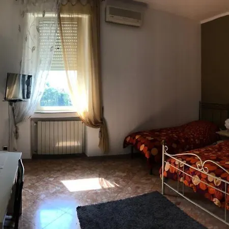 Class Bed & Breakfast